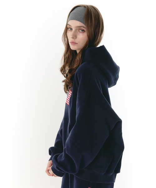 BENUA（ベヌア）の「embroidery hoodie/刺繍フーディー（パーカー