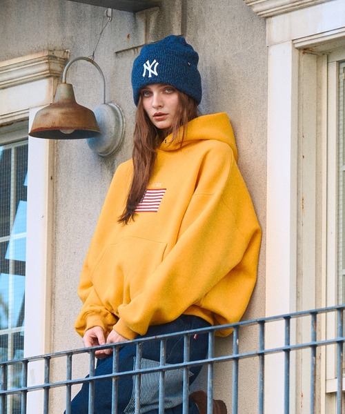 BENUA（ベヌア）の「刺繍フーディー - embroidery hoodie -（パーカー 