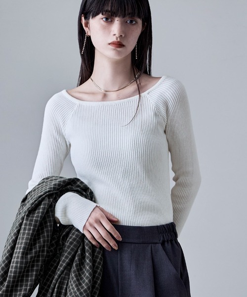 etoll.(エトル)の「ボートネックリブニット(ニット/セーター・レディース・杢グレー/オフホワイト/ブラック・M)」の10枚目の写真