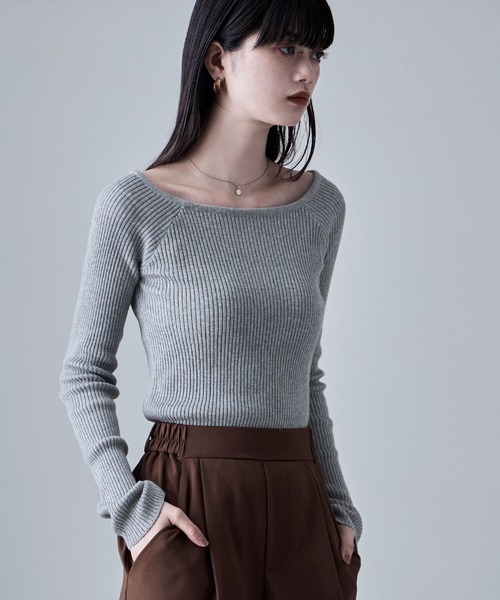 etoll.(エトル)の「ボートネックリブニット(ニット/セーター・レディース・杢グレー/オフホワイト/ブラック・M)」の18枚目の写真