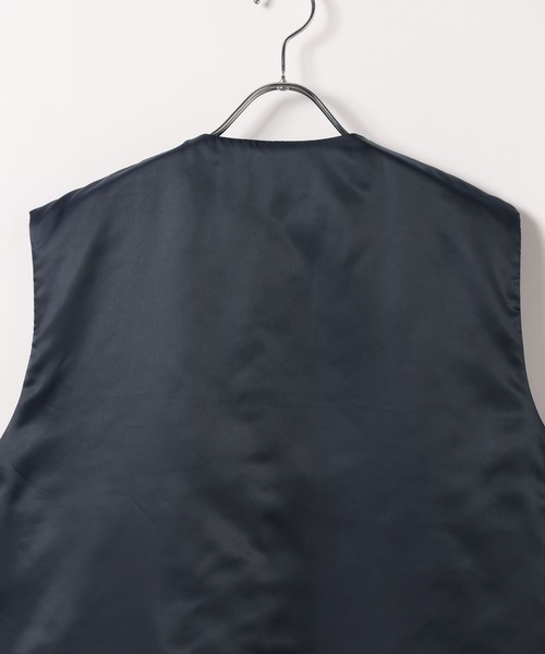 GLOBAL WORK(グローバルワーク)の「URBANインナーベスト/451313(ダウンベスト・メンズ・ブラック/ネイビー・SMALL/MEDIUM/LARGE/X-LARGE)」の10枚目の写真