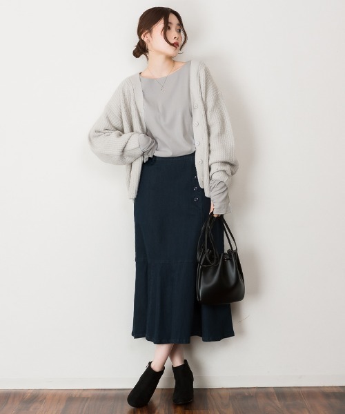 RCD（アールシーディー）の「ボートネック指空きTシャツ（Tシャツ/カットソー・レディース・ブラック/グレイッシュベージュ/チャコールグレー/杢グレー/ネイビー/カーキ/ブルーグレー/ピンク系その他/オフホワイト・3L/4L/LL/M/L）」の19枚目の写真