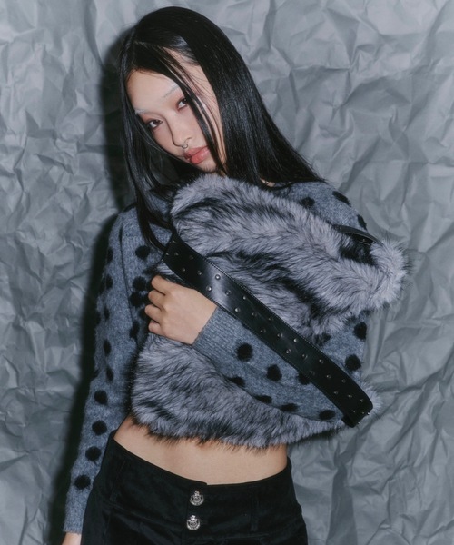 DTYYPE（ドタイプ）の「スタッズショルダーフェイクファーバッグ（ショルダーバッグ・レディース・グレー/ブラウン・FREE）」の10枚目の写真