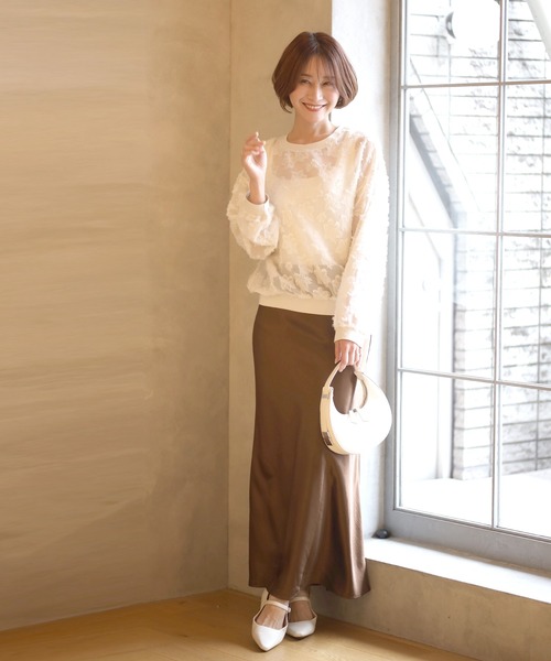 Ehre style(エーレスタイル)の「コーデが華やぐ 大人のシアー感 透け花柄トップス(シャツ/ブラウス・レディース・グリーン/ホワイト・FREE)」の5枚目の写真