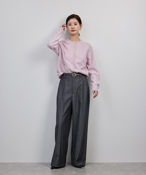 ROPE'(ロペ)の「梳毛ギャバ プリーテッド ワイドパンツ(その他パンツ・レディース・ブラック/ネイビー・36/38)」の5枚目の写真