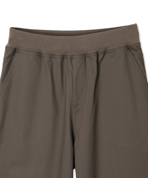 DECOY SINCE 1981（デコイシンスイチキュウハチイチ）の「ストレッチワイドパンツ【リブウエスト・大きいサイズあり】（その他パンツ・レディース・カーキ/モカ・67/70/64/80/76）」の17枚目の写真