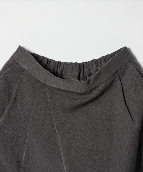 green label relaxing(グリーンレーベルリラクシング)の「ノーカラージャケット + タックパンツ セット / キッズ 140cm-160cm(スーツセット・キッズ・グレー/ダークグレー・160cm/150cm/140cm)」の17枚目の写真