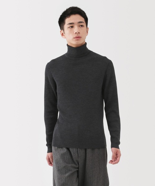 無印良品（ムジルシリョウヒン）の「紳士　洗えるウールリブタートルネックセーター（ニット/セーター・メンズ・キャメル/チャコールグレー/オフホワイト/オートミール/ブラック/ボルドー・S/XL/L/M）」の3枚目の写真