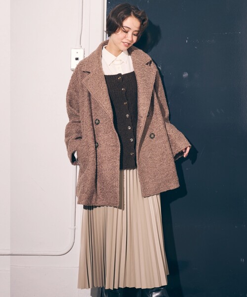 COMME CA MODELS（コムサモデルズ）の「合成皮革プリーツスカート（スカート・レディース・ベージュ/ブラウン/ブラック/グレイッシュベージュ・SMALL/MEDIUM/LARGE）」の5枚目の写真