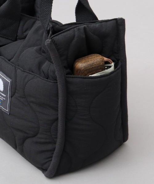 SCANDINAVIAN FOREST（スカンジナビアン・フォレスト）の「撥水ナイロン キルティング ミニトートバッグ（トートバッグ・レディース・ブラック/グリーン・FREE）」の20枚目の写真