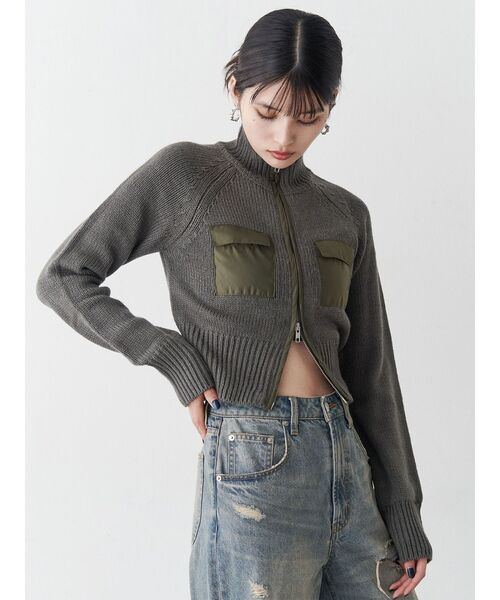 MURUA(ムルーア)の「マテリアルジップアップニット(ニット/セーター・レディース・ダークグレー/カーキ・FREE)」の4枚目の写真