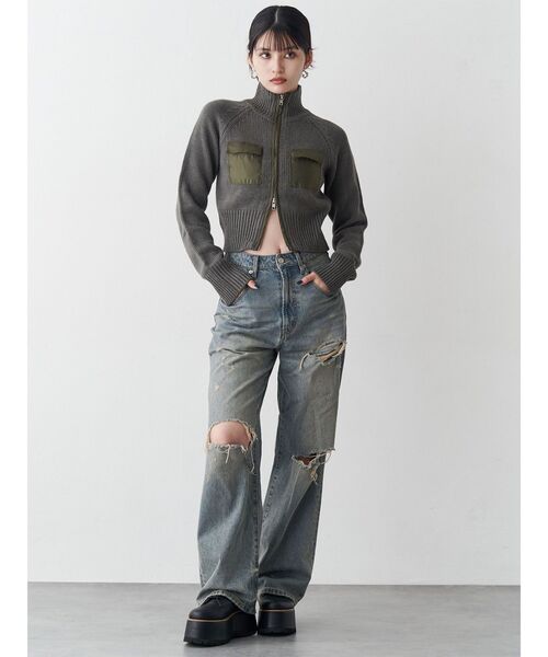 MURUA(ムルーア)の「マテリアルジップアップニット(ニット/セーター・レディース・ダークグレー/カーキ・FREE)」の5枚目の写真