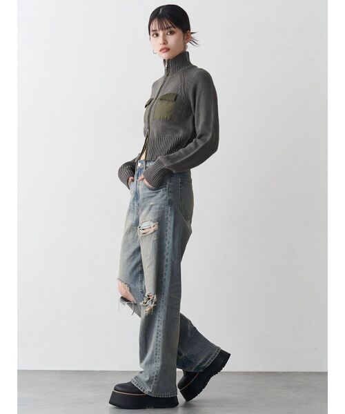 MURUA(ムルーア)の「マテリアルジップアップニット(ニット/セーター・レディース・ダークグレー/カーキ・FREE)」の7枚目の写真