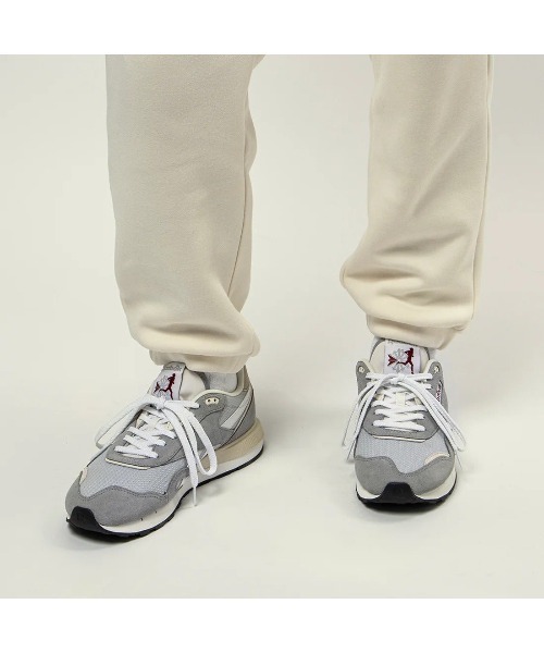 Reebok（リーボック）の「クラシック ナイロン 89 / CLASSIC NYLON 89（スニーカー・メンズ・グレー/グリーン/ブラウン・22.5cm/23.0cm/23.5cm/24.5cm/24.0cm/25.0cm/25.5cm/26.0cm/26.5cm/27.0cm/27.5cm/28.0cm/28.5cm/29.0cm）」の19枚目の写真