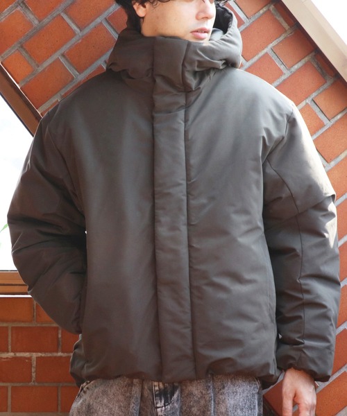 ８(eight)（エイト）の「撥水加工ポリピーチ中綿防風ジャケット（ダウンジャケット/コート・メンズ・ブラック/カーキ・SMALL/MEDIUM/X-LARGE/XX-LARGE/LARGE）」の15枚目の写真