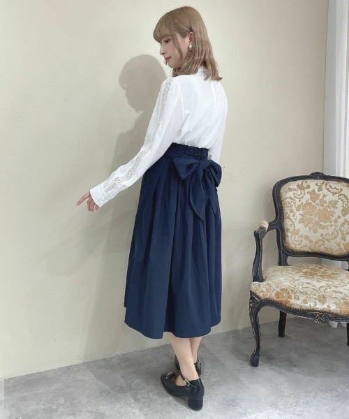 an another angelus（アンアナザーアンジェラス）の「リボンベルト撥水ギャザースカート/fint フィント（スカート・レディース・ベージュ/ネイビー・FREE）」の22枚目の写真