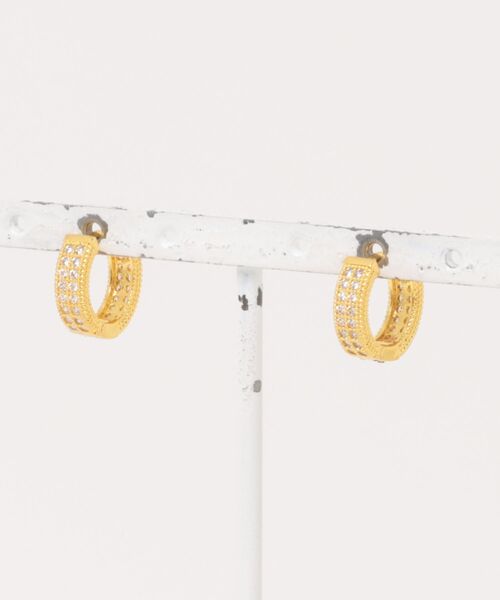 Burner(バーナー)の「【Cr+ov(クローヴ)】キュービックジルコニア フープピアス oku-pierce-2-4【RBTS】(ピアス(両耳用)・メンズ・ブラック/ゴールド/シルバー・FREE)」の6枚目の写真