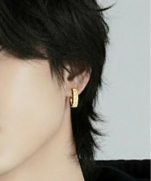 Burner(バーナー)の「【Cr+ov(クローヴ)】キュービックジルコニア フープピアス oku-pierce-2-4【RBTS】(ピアス(両耳用)・メンズ・ブラック/ゴールド/シルバー・FREE)」の8枚目の写真