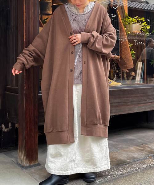 JOURNAL STANDARD LUXE（ジャーナルスタンダード　ラックス）の「パイル Vネック-カーディガン（カーディガン/ボレロ・レディース・ブラウン/ネイビー・FREE）」の9枚目の写真