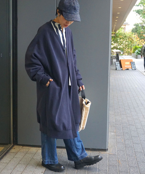 JOURNAL STANDARD LUXE（ジャーナルスタンダード　ラックス）の「パイル Vネック-カーディガン（カーディガン/ボレロ・レディース・ブラウン/ネイビー・FREE）」の11枚目の写真