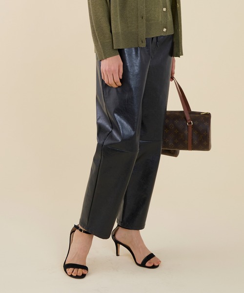 marmors(マルモア)の「【marmors】fake leather pants(その他パンツ・レディース・ブラック/ダークブラウン・36)」の7枚目の写真