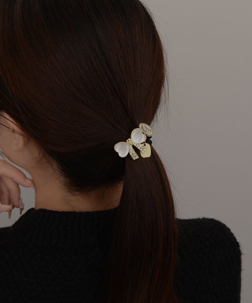 TONE SELECT GOODS(トーンセレクトグッズ)の「【resonance】リボンモチーフ ストーン×ゴールド ヘアゴム(ヘアゴム・レディース・ゴールド系3/ゴールド系1/ゴールド系2・FREE)」の4枚目の写真
