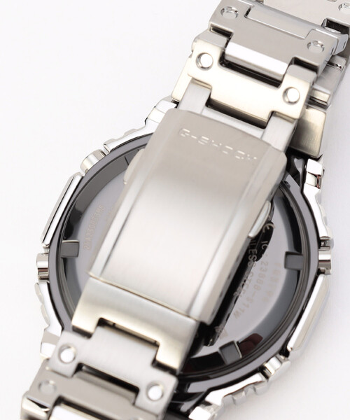 G-SHOCK（ジーショック）の「CASIO/カシオ GM-B2100BT-1AJF（アナログ腕時計・メンズ・シルバー・ONE SIZE）」の3枚目の写真
