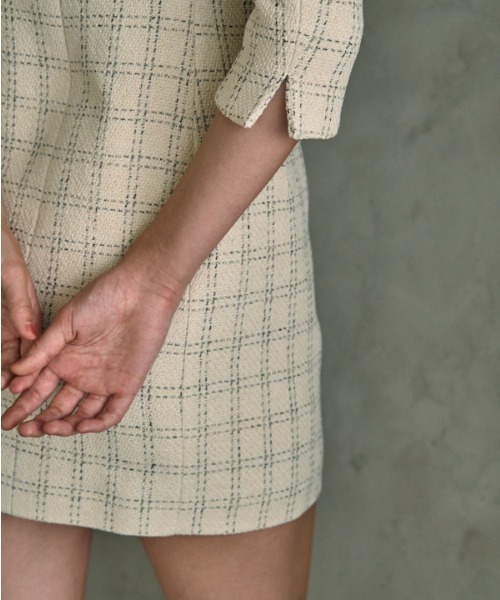 ERADIE（エラディエ）の「Tweed Minimal One-piece ツイードミニマムワンピース（ワンピース・レディース・アイボリー/ブラック・FREE）」の14枚目の写真
