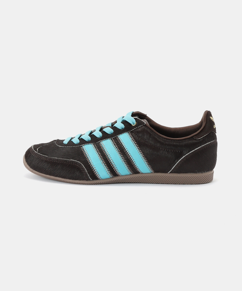 adidas（アディダス）の「adidas / アディダス JAPAN W（スニーカー・レディース・ブラウン/ベージュ・23cm/23.5cm/24cm/24.5cm/25cm）」の3枚目の写真