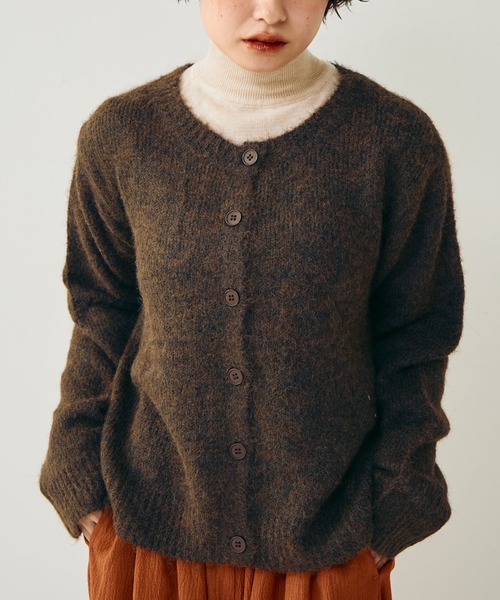 Crisp（クリスプ）の「ベーシック起毛ニットカーディガン（カーディガン/ボレロ・レディース・ブラウン/ダークブラウン/アイボリー・FREE）」の8枚目の写真