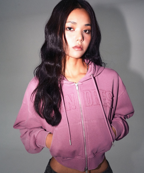 AVANDRESS（アバンドレス ）の「Salt Applique Crop Hood Zip-up_2Colors（パーカー・レディース・ブラック/PINK・SMALL/MEDIUM）」の11枚目の写真