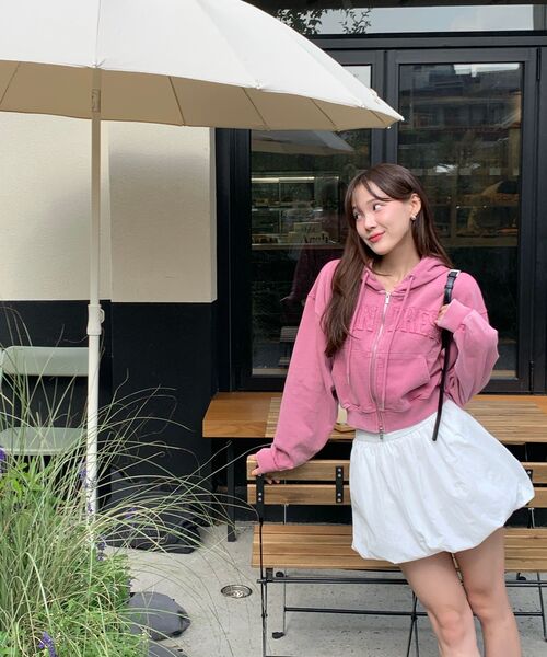 AVANDRESS（アバンドレス ）の「Salt Applique Crop Hood Zip-up_2Colors（パーカー・レディース・ブラック/PINK・SMALL/MEDIUM）」の7枚目の写真