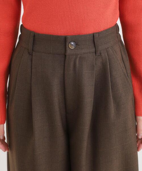 Cutie Blonde(キューティーブロンド)の「【セットアップ可】チェック柄タックワイドパンツ(その他パンツ・レディース・ダークブラウン系1/ベージュ系1・04/03/02/01)」の5枚目の写真