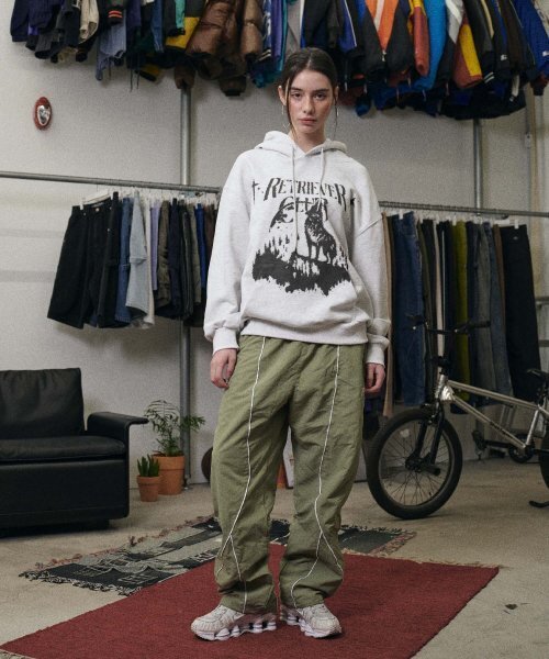 Retriever Club（レトリーバークラブ）の「WITH THE MOON HOODIE [MELANGE GRAY]（パーカー・レディース・その他・MEDIUM/LARGE/X-LARGE）」の4枚目の写真