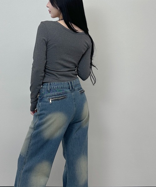 FOLLOWIN(フォロウィン)の「クロスベルト フレアデニムパンツ(デニムパンツ・レディース・ブルー/ブラック・LARGE/MEDIUM/SMALL)」の15枚目の写真