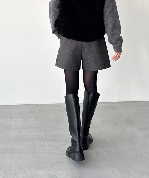 CANAL JEAN（キャナルジーン）の「El mar　ベルト付ウォームショートパンツ（その他パンツ・レディース・グレー/ブラウン・SMALL/MEDIUM）」の7枚目の写真