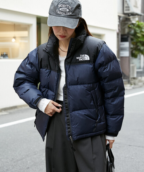 PUBLUX(パブリュクス)の「THE NORTH FACE/ザ・ノース・フェイス Short Nuptse Jacket 限定展開/ショートヌプシジャケット/ダウンジャケット(ダウンジャケット/コート・レディース・ブラック/オリーブ/ネイビー・LARGE/X-LARGE/MEDIUM)」の15枚目の写真