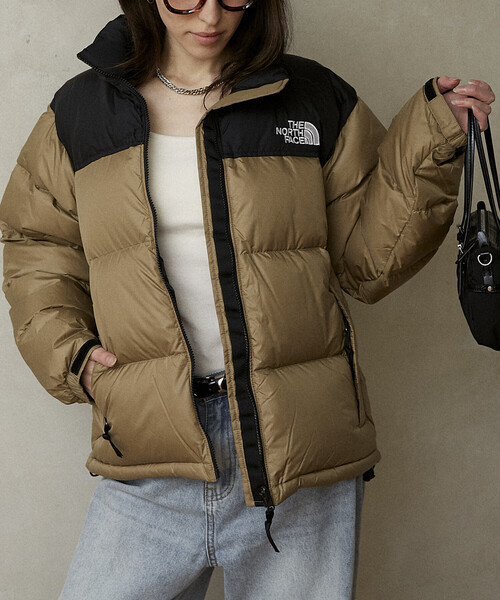 PUBLUX(パブリュクス)の「THE NORTH FACE/ザ・ノース・フェイス Short Nuptse Jacket 限定展開/ショートヌプシジャケット/ダウンジャケット(ダウンジャケット/コート・レディース・ブラック/オリーブ/ネイビー・LARGE/X-LARGE/MEDIUM)」の22枚目の写真