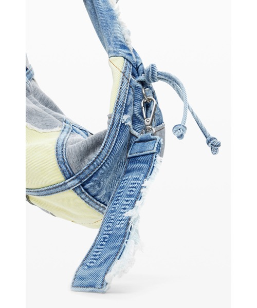 Desigual(デシグアル)の「パッチワークデニム フリンジハンドバッグ(ショルダーバッグ・レディース・ブルー・FREE)」の8枚目の写真