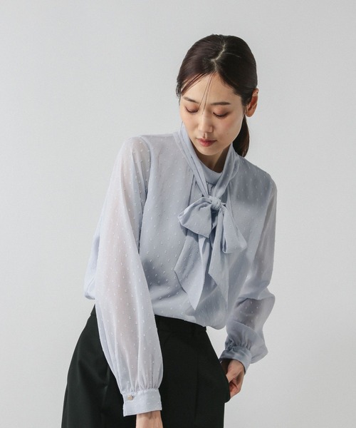 GLOBAL WORK（グローバルワーク）の「ドビー2WAYボウタイブラウス/591839（シャツ/ブラウス・レディース・ライトグレー/ブルー系その他/アイボリー/ブラック/ライトピンク・SMALL/MEDIUM/LARGE）」の4枚目の写真