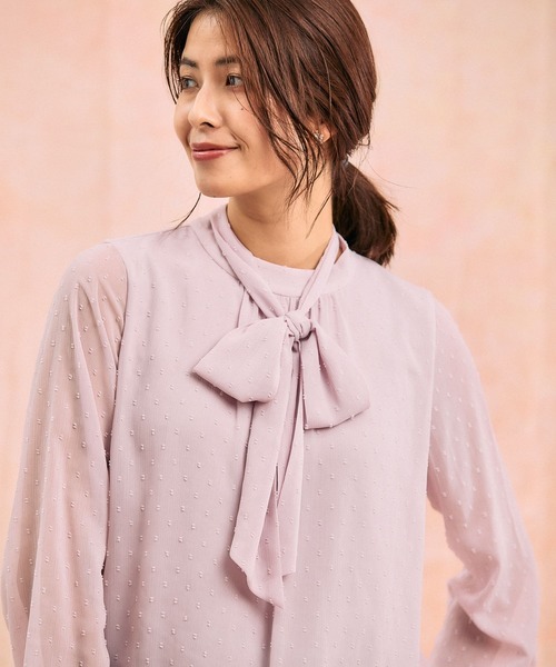 GLOBAL WORK（グローバルワーク）の「ドビー2WAYボウタイブラウス/591839（シャツ/ブラウス・レディース・ライトグレー/ブルー系その他/アイボリー/ブラック/ライトピンク・SMALL/MEDIUM/LARGE）」の5枚目の写真