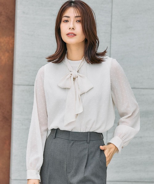 GLOBAL WORK（グローバルワーク）の「ドビー2WAYボウタイブラウス/591839（シャツ/ブラウス・レディース・ライトグレー/ブルー系その他/アイボリー/ブラック/ライトピンク・SMALL/MEDIUM/LARGE）」の2枚目の写真