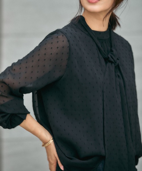 GLOBAL WORK（グローバルワーク）の「ドビー2WAYボウタイブラウス/591839（シャツ/ブラウス・レディース・ライトグレー/ブルー系その他/アイボリー/ブラック/ライトピンク・SMALL/MEDIUM/LARGE）」の21枚目の写真