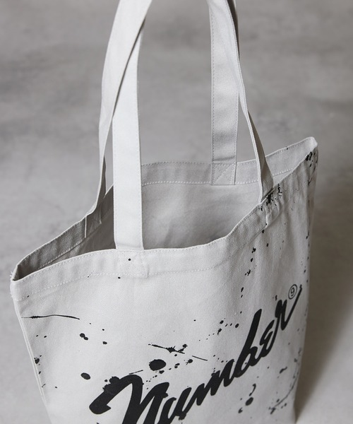 NUMBER (N)INE(ナンバーナイン)の「HAND PAINTED Number⑨ CANVAS TOTE BAG / ハンドペイント ナンバーナインロゴ キャンバス トートバッグ(トートバッグ・メンズ・ライトグレー/ブラック系・FREE)」の15枚目の写真