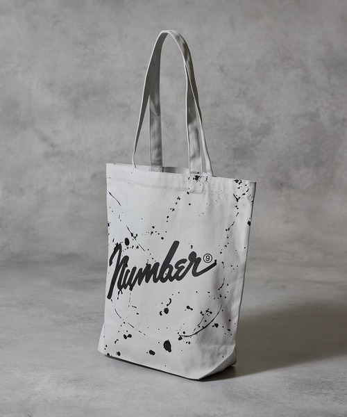 NUMBER (N)INE(ナンバーナイン)の「HAND PAINTED Number⑨ CANVAS TOTE BAG / ハンドペイント ナンバーナインロゴ キャンバス トートバッグ(トートバッグ・メンズ・ライトグレー/ブラック系・FREE)」の9枚目の写真