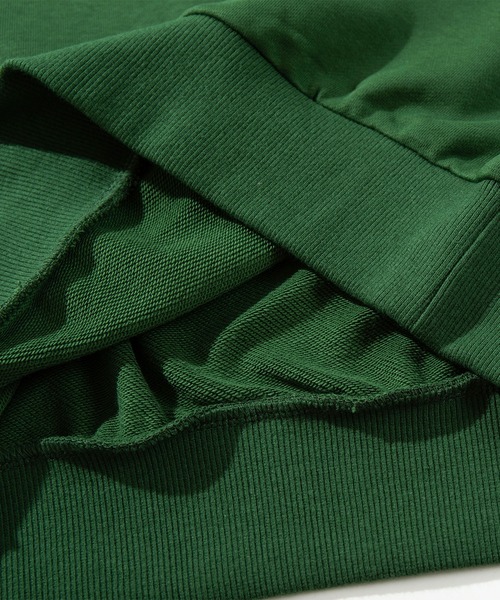 S'more(スモア)の「Solo Camping Bear S/S pt.Sweat ソロキャンプの熊プリントスウェット(スウェット・レディース・グリーン/ホワイト・SMALL/MEDIUM/LARGE/X-LARGE)」の16枚目の写真