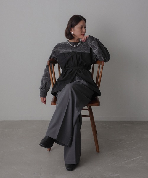 Floran（フローラン）の「ビスチェドッキングペプラムベロアトップス（Tシャツ/カットソー・レディース・アイボリー/ブラック/チャコールグレー・FREE）」の20枚目の写真