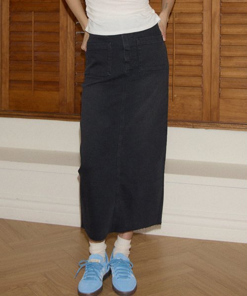SALON DE YOHN(サロンドヨーン)の「Straight Denim Long Skirt_ Dark Gray(スカート・レディース・その他・LARGE/MEDIUM/SMALL)」の1枚目の写真