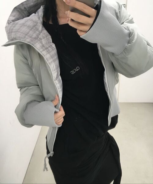 OJOS(オホス)の「Reversible Check Padded Jacket / Grey(ダウンジャケット/コート・レディース・その他・1/2/3)」の7枚目の写真