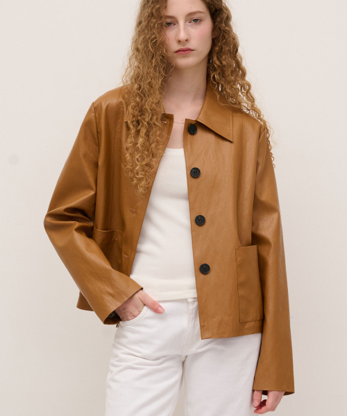 DOFFSEPT(ドフセプト)の「FAUX Leather Two Pocket Jacket in Camel(ライダースジャケット・レディース・その他・FREE)」の1枚目の写真